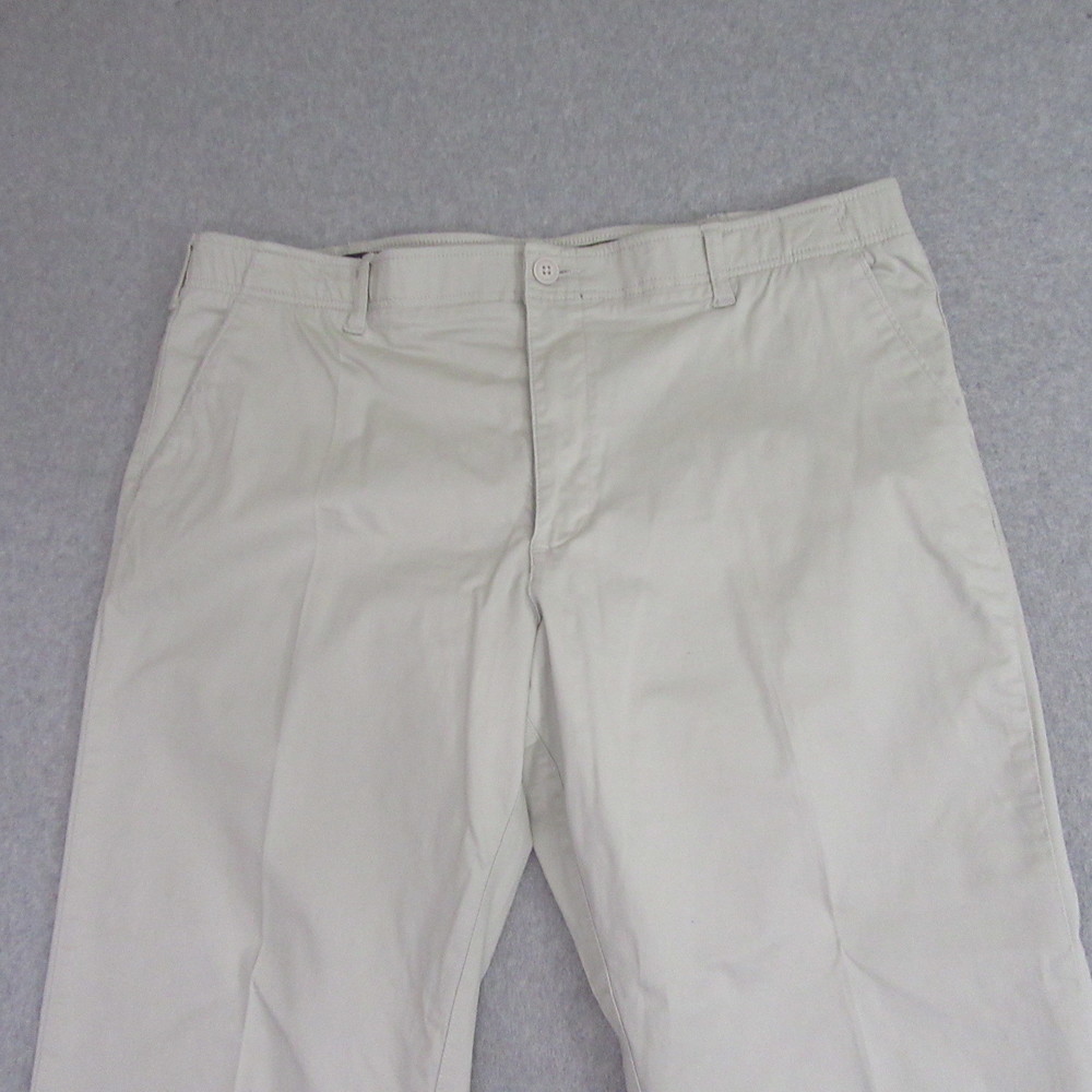 Lee Mens Chino Pants 42 x 32 Beige X-Treme Comfort Stretch Straight Leg - Picture 2 of 10